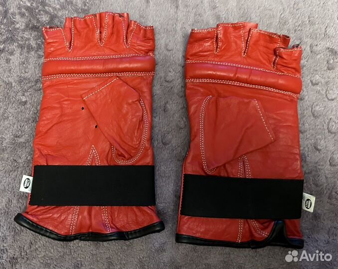 Продаю перчатки для рукопашного боя Green Hill