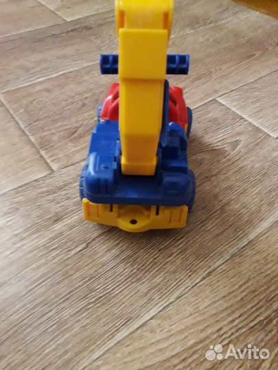 Экскаватор