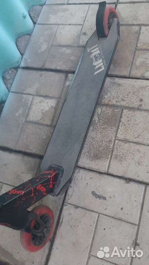 Трюковой самокат Limit LMT 01 черно красный