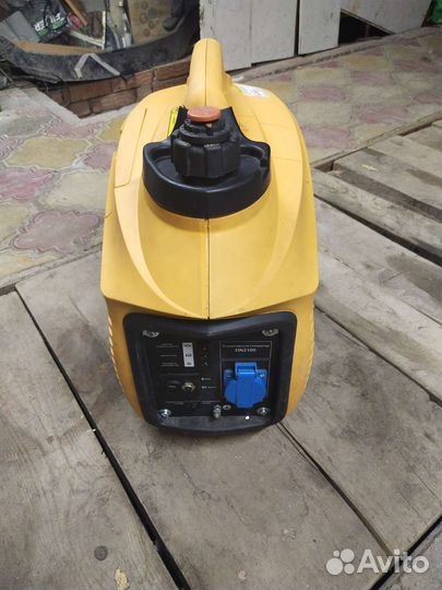 Инверторный бензогенератор huter DN2100