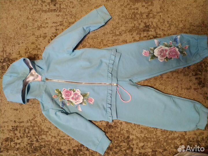 Одежда б/у на 2-3 года