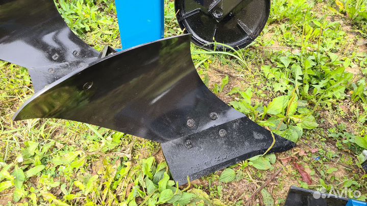 Плуг Палехагромаш 3-х корпусной 3x25, 2024