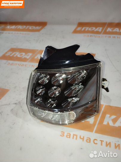 Фонарь задний правый Mitsubishi Outlander 2 рест