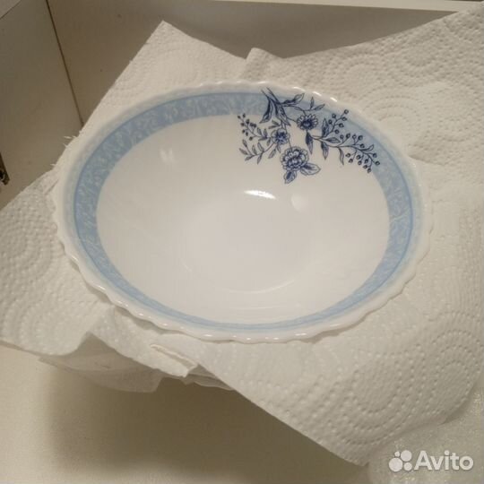 Комплект новых тарелок 12 штук