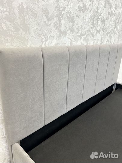 Кровать без ПМ 160*200