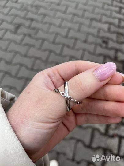 Серебряное кольцо