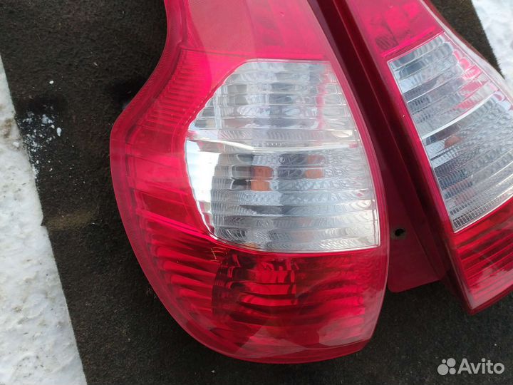 Задний левый фонарь LADA kalina 2