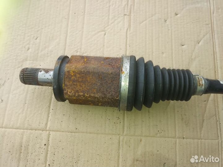 Привод передний левый BMW 5 GT