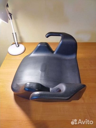 Детское сиденье в машину