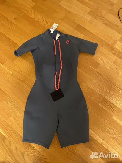 Комбинезон для плавания