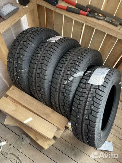 Matador MPS 500 Sibir Ice Van 215/65 R16C