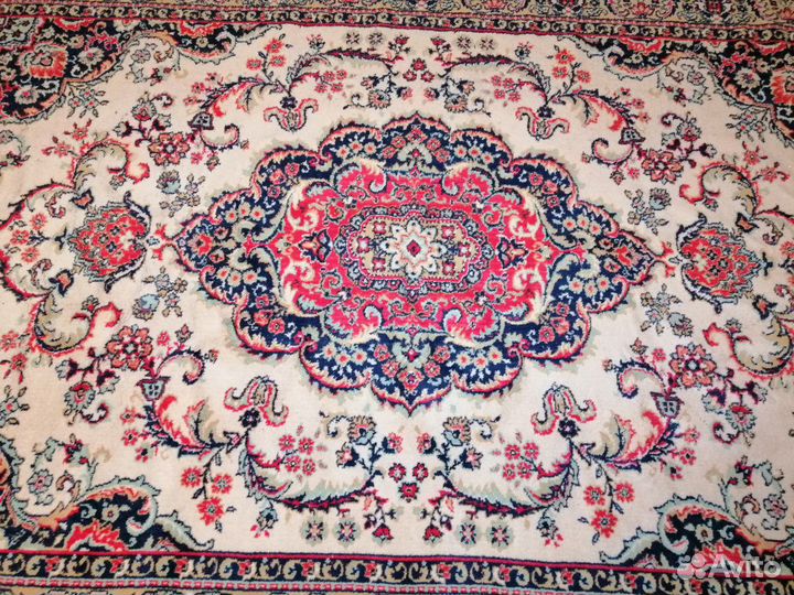 Ковёр - шерсть 2 на 3 метра