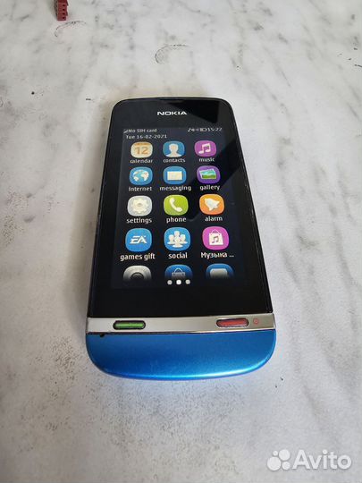 Телефон Nokia 311 Asha