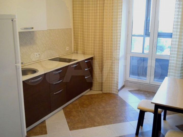 1-к. квартира, 35 м², 8/18 эт.