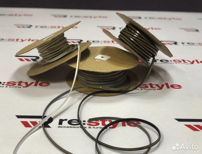 Резинка уплотнительная для тюнинга 1м S789