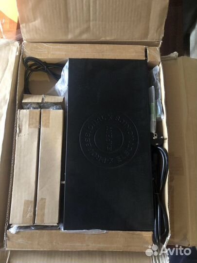 Профиссиональная беспроводная микрофонная система