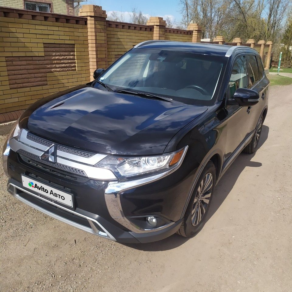 Mitsubishi Outlander: фото владельца