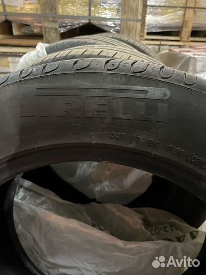 Pirelli Cinturato P7 235/55 R17 99