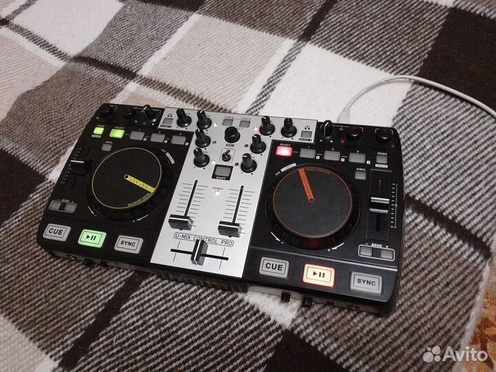 Dj контроллер MixVibes U-Max Control Pro