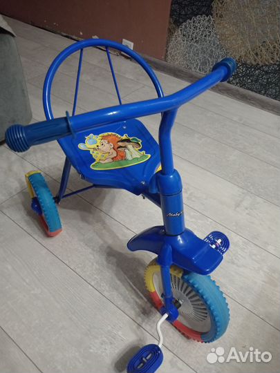 Детский трехколесный велосипед