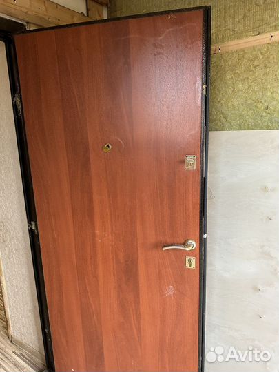 Дверь входная металлическая уличная