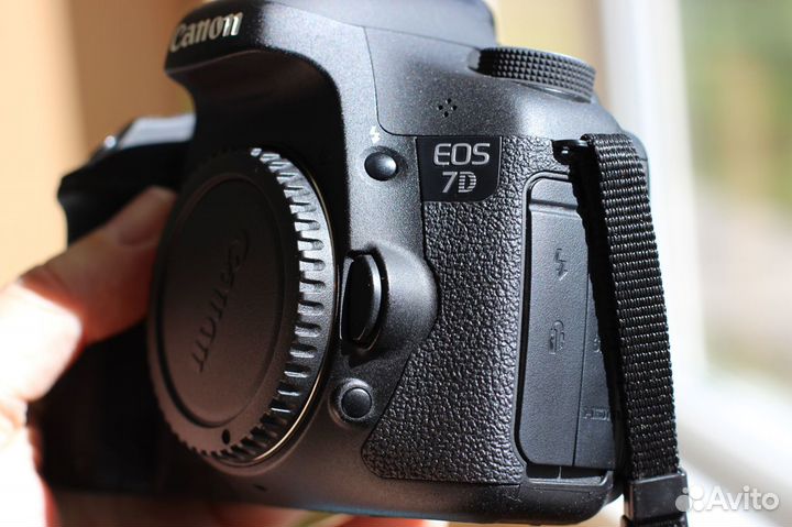 Canon EOS 7D body