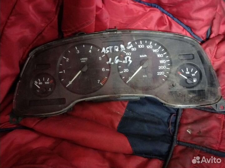 Доска приборов Опель астра