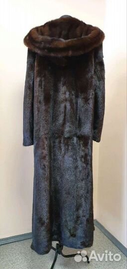 Шуба норковая blackglama с капюшоном