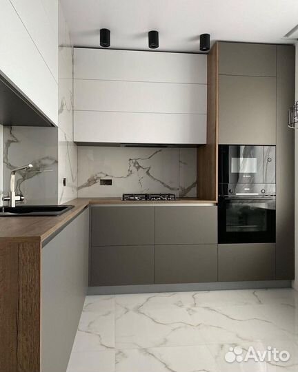 Кухонный гарнитур на заказ. Нестандартные решения