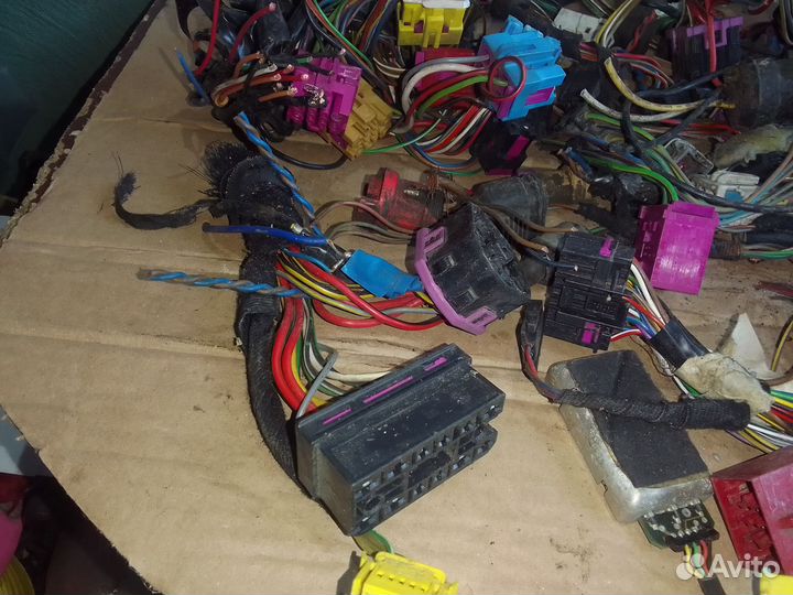 Разъем электропроводки Volkswagen Golf 3