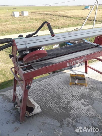 Плиткорез электрический