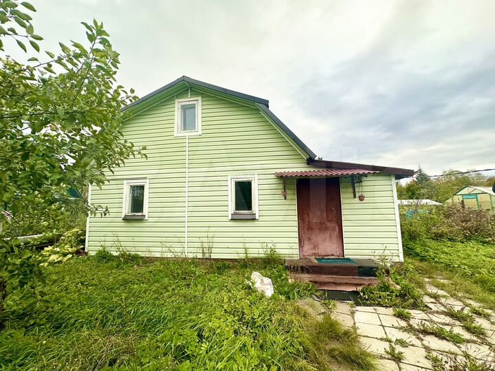 Дача 72 м² на участке 4 сот.