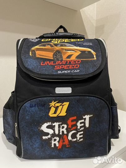 Портфель школьный