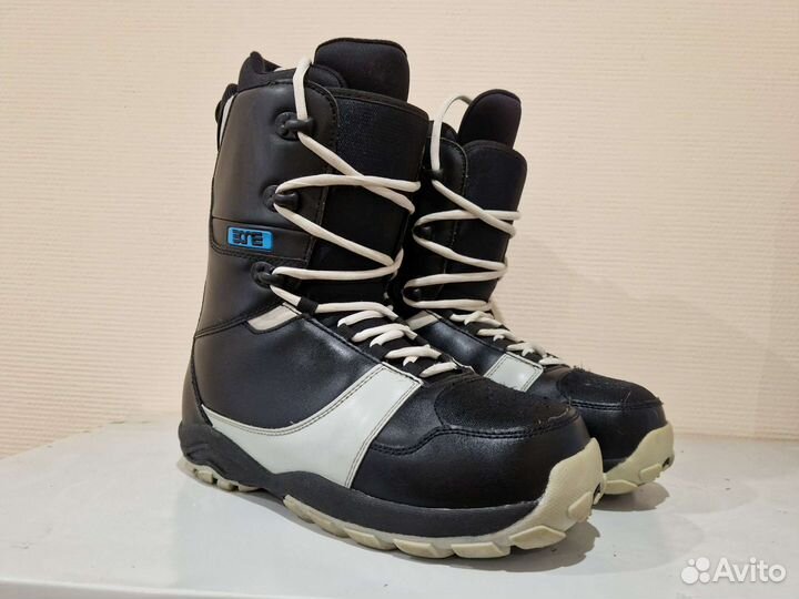 Сноубордические ботинки Bone