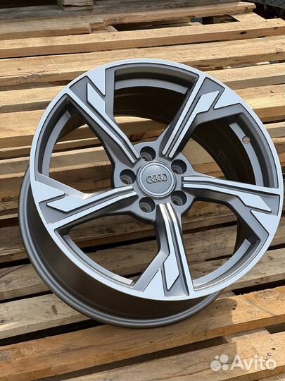 Литые диски r17 для Audi A3/A4/A5