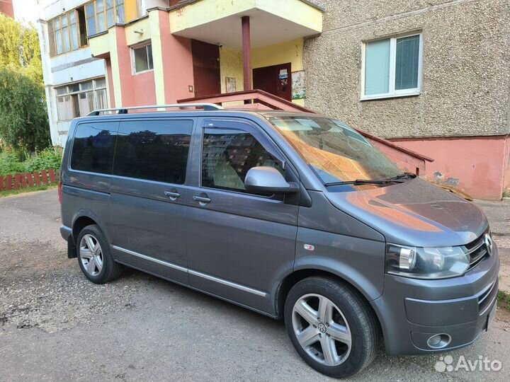 Volkswagen Caravelle 2.0 AMT, 2011, 325 000 км