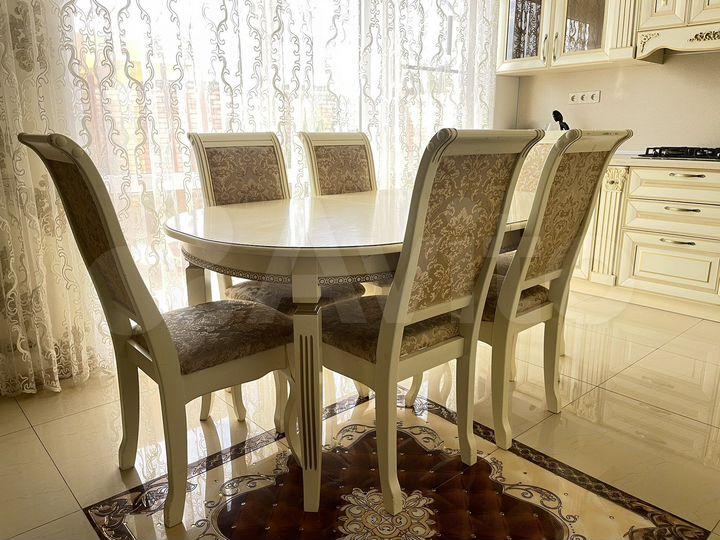 Дом 130 м² на участке 4 сот.