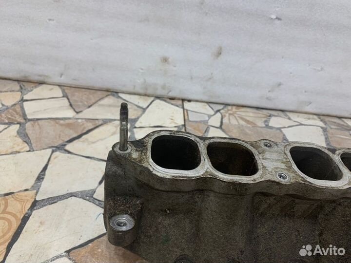 Выпускной коллектор Nissan Teana J32