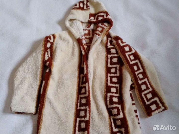 Халаты на девочку 5 - 15 лет. Б.у