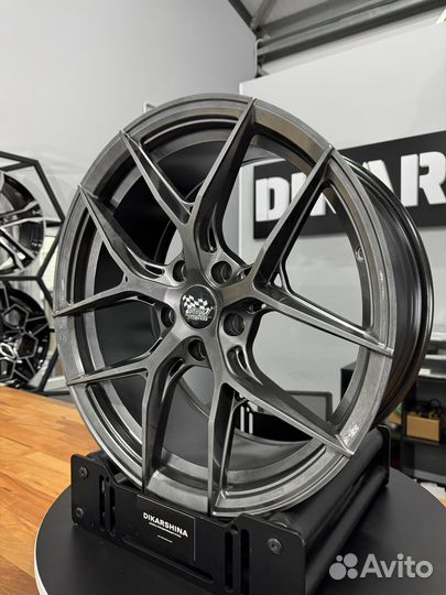Новые диски R18 Vossen на Hyundai Sonata 5/114