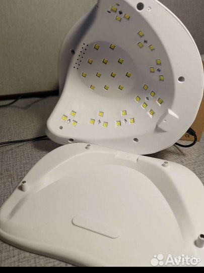 Уф лампа для ногтей