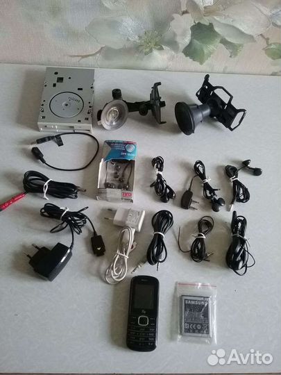 Телефон.Зарядники,Наушники.Видеорегистратор