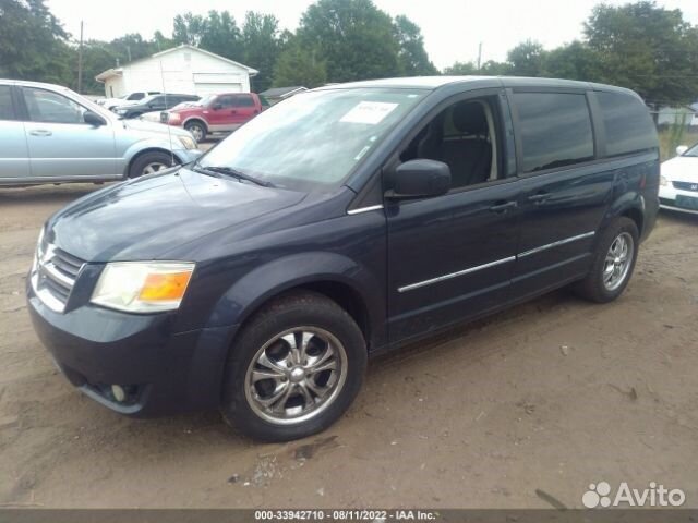 Разбор на запчасти Dodge Caravan 2008