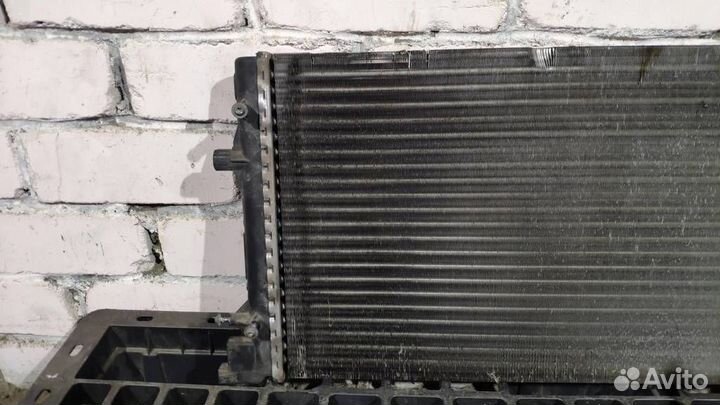Радиатор основной от Skoda Roomster 2006