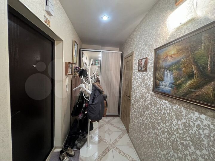 2-к. квартира, 63 м², 4/17 эт.