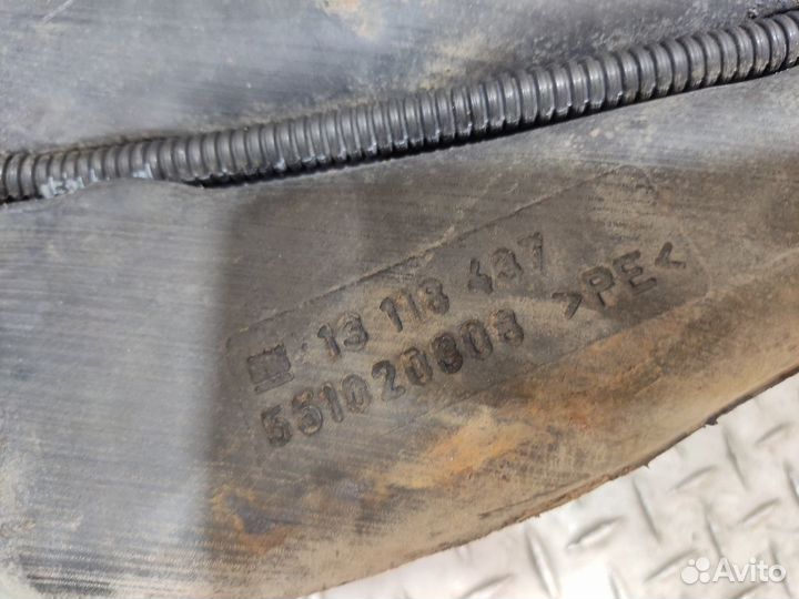 Горловина топливного бака Opel Astra H