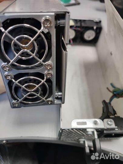 Корпус блока питания с охлаждением