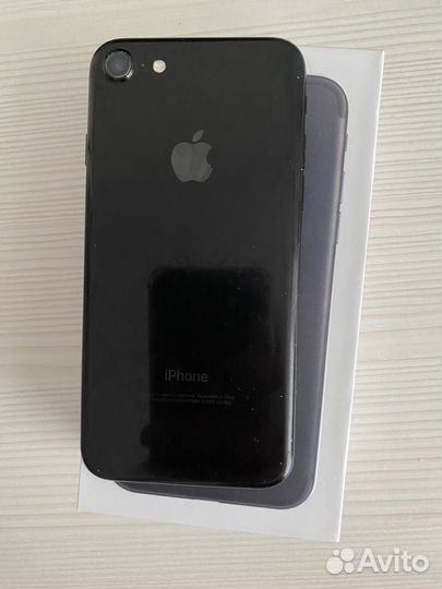 iPhone 7, 128 ГБ