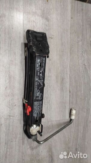 Домкрат штатный бмв Е-46