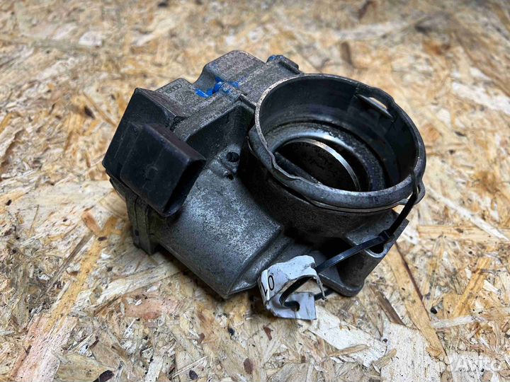 Заслонка дроссельная Audi A3 (8P 2004-2013) 03G 12
